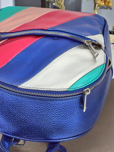 Royalfashion Rucsac de damă din piele ecologică cu dungi metalice Metallic Stripes