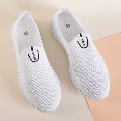 OUTLET Pantofi sport alunecați albi Bruna - Încălțăminte