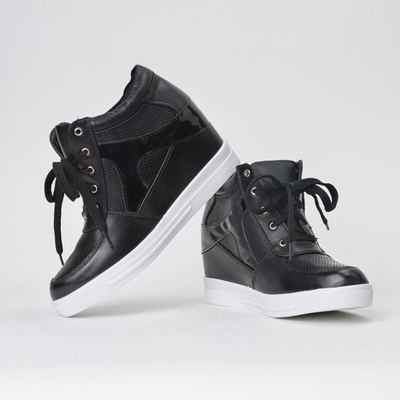 Czarne sneakersy na koturnie Ester- Obuwie