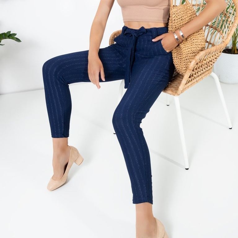 Treggings pentru femei cu un fir strălucitor de culoare albastru marin - Îmbrăcăminte