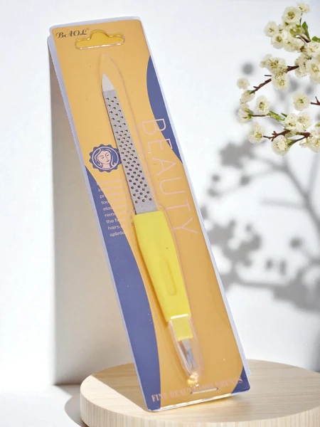 Pilă de unghii perforată cu striații