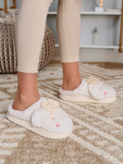 Papuci de casă pentru femei Royalfashion din blăniță cu o fundiță Savos