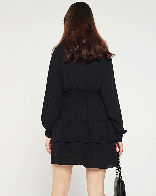 Rochie neagră scurtă de damă cu volane - Îmbrăcăminte