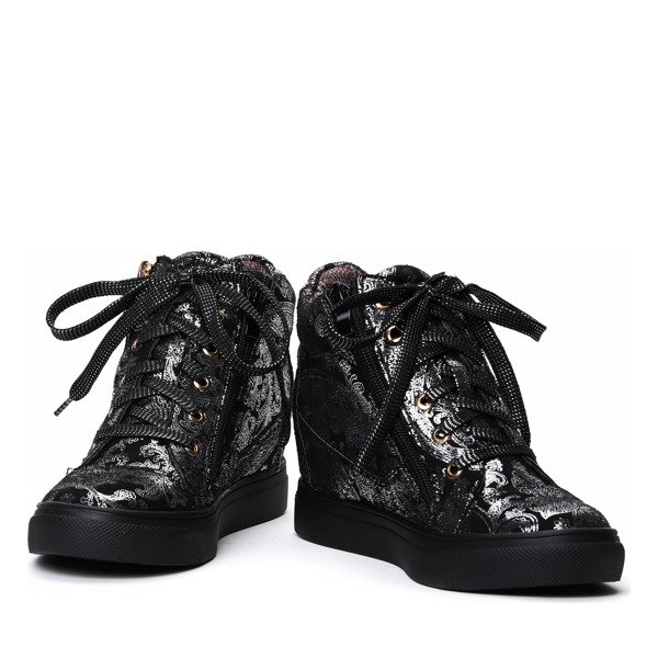 Czarne sneakersy na koturnie - Obuwie