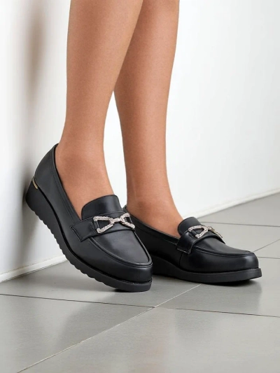Mocasi de damă Royalfashion pe o platformă joasă Leffo