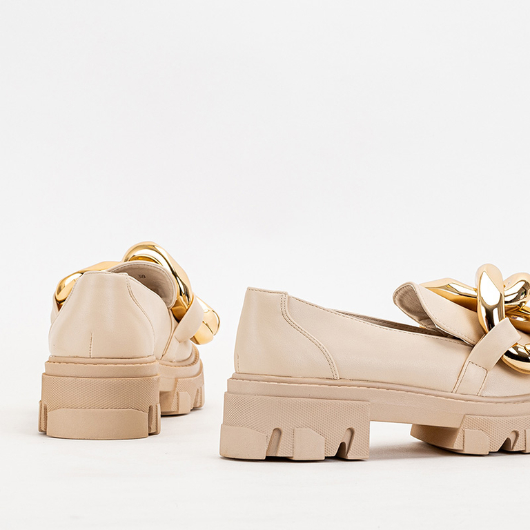 OUTLET Pantofi de dama bej cu lant auriu Kesoni - Incaltaminte