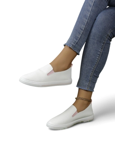 Royalfashion Pantofi slip-on perforați pentru femei Eppes