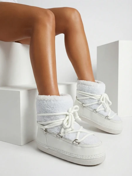 Cizme de zăpadă de damă cu blană Uvella