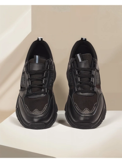 Damskie sneakersy Arete Nero na płaskim spodzie ze skóry ekologicznej