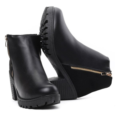Czarne botki na słupku Dalary- Obuwie