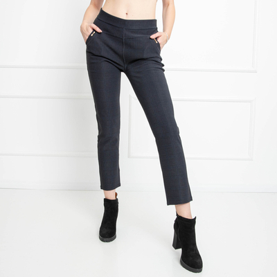 Pantaloni de dama cu carouri bleumarin - Imbracaminte
