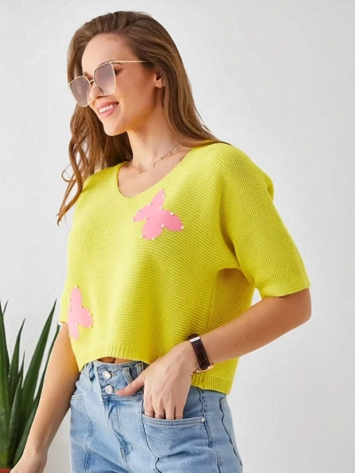 Pulover scurt din bumbac pentru femei Royalfashion cu fluturi