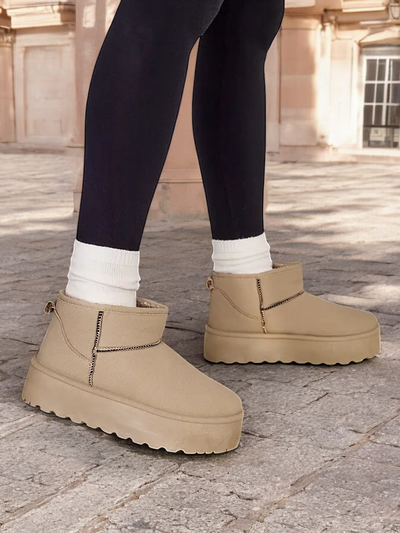 Royalfashion Cizme scurte de iarnă pentru femei Wiebi