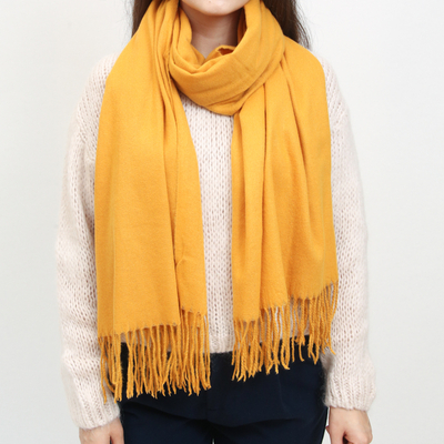 Fular cald mare cu ciucure Mustard - Accesorii