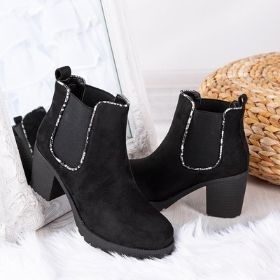 Czarne botki na wyższym słupku Travolte - Obuwie