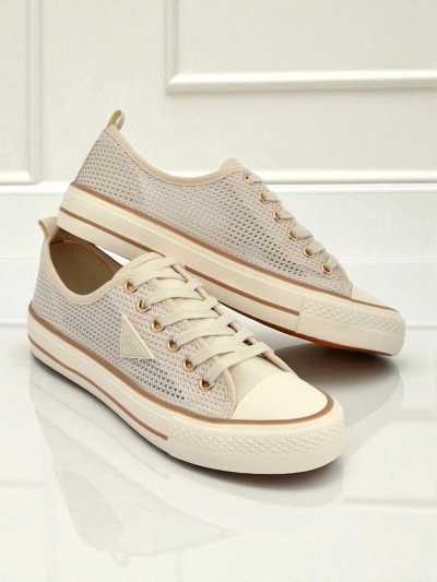 Aurelia Beige - tenîsên qumaşê yên jinan ên bi tabana daîre 3 cm