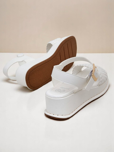 Sandale Royalfashion cu toc pentru femei, cu bareta împletită Fiolle