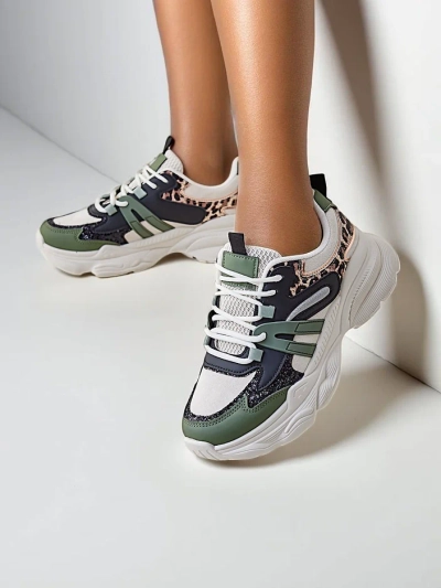 Adidași sport Royalfashion pentru femei pe o talpă mai groasă Aimo