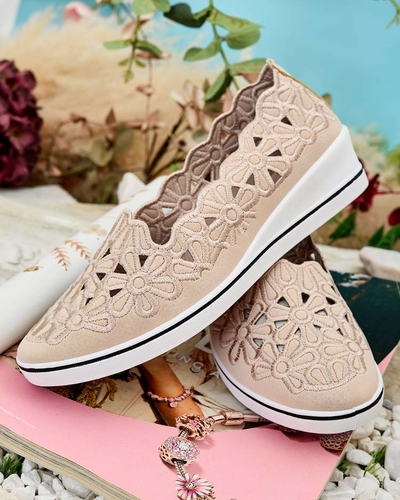 Royalfashion Pantofi demi de damă cu toc mic Dellio