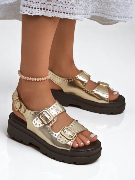 Royalfashion Dámske sandále na hrubšej podrážke s kamienkami Rocky Chic