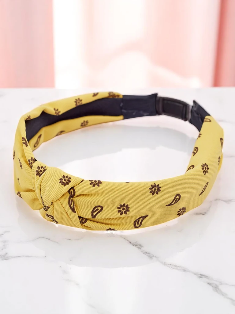 Royalfashion Bentiță pentru păr cu model împletit Grafity Boom