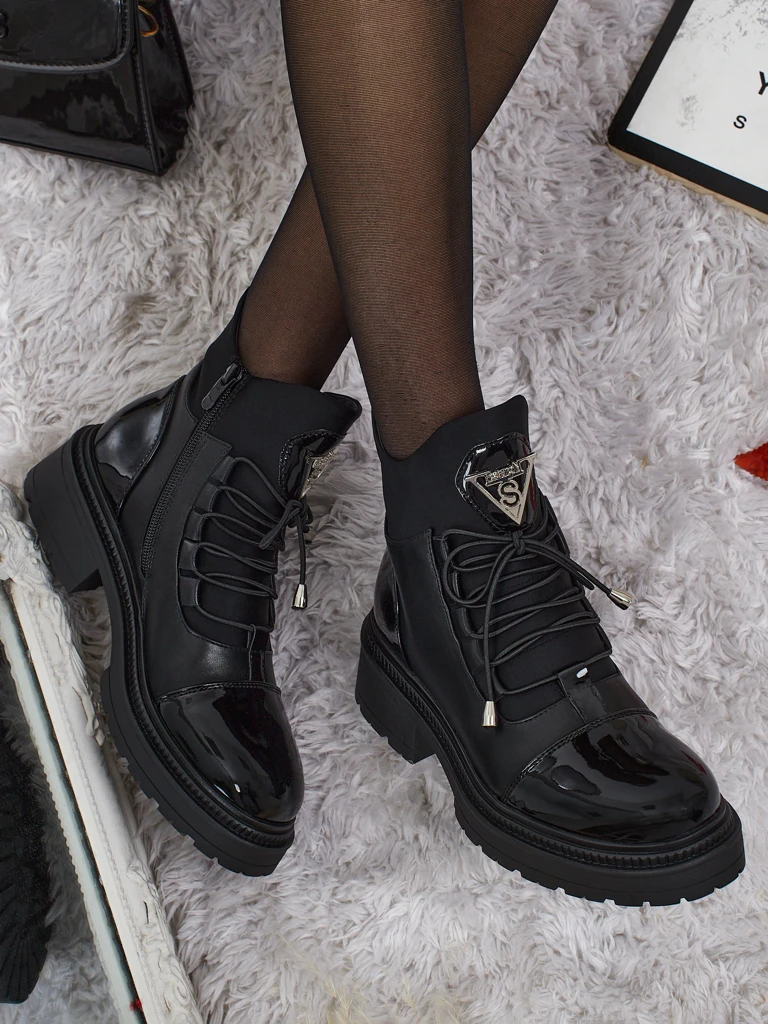 Botine de damă Elisse din piele ecologică cu șireturi