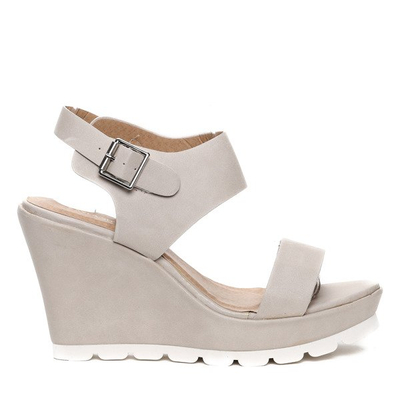 Beżowe sandały na koturnie Posseta - Obuwie