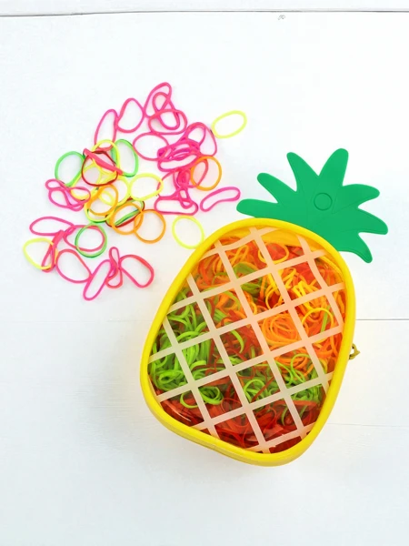 Royalfashion Wielokolorowe gumeczki silikonowe Ananas