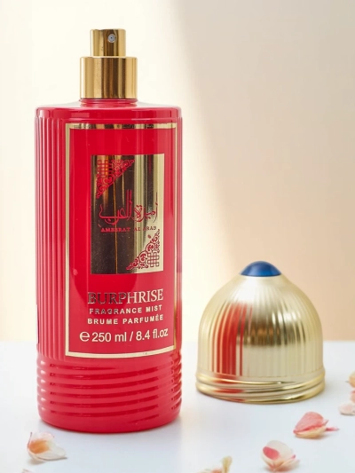 Inspirat de Asdaaf Ameerat Al Arab Universal Body Mist 250 ml
