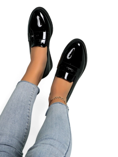 mocasini din piele lacuită Royalfashion pentru femei Arefel