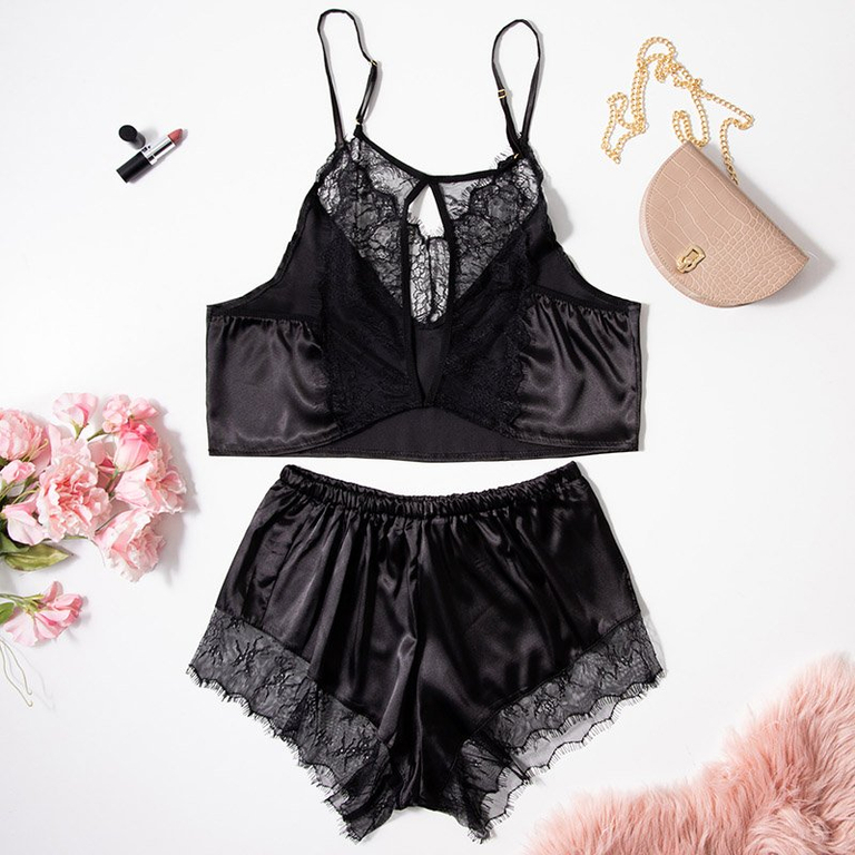 Pijamale de dama negre cu dantela - Imbracaminte