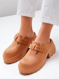 Camel || maro