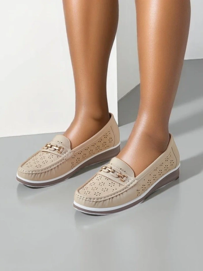 Mocasi din piele perforată Royalfashion pentru femei Cerro