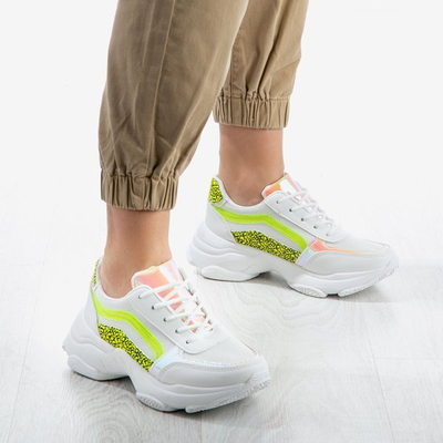 Białe sportowe buty damskie na grubej podeszwie Yellow Pearl - Obuwie