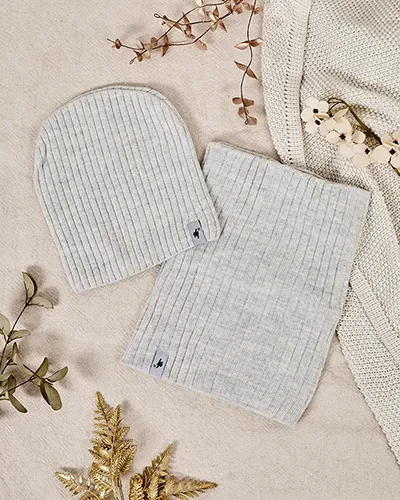 Set universal de iarnă Royalfashion - căciulă cu fular tub