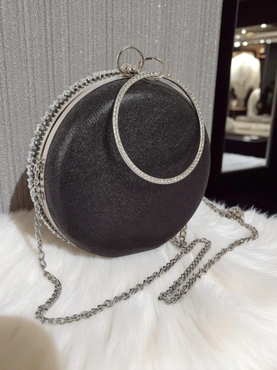 Royalfashion Kopertowa torebka damska z cyrkoniami Elira Noir