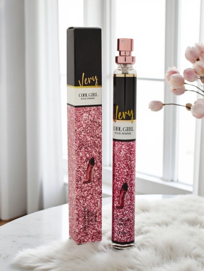 Apă de parfum de damă inspirată Very Cool Girl Glam