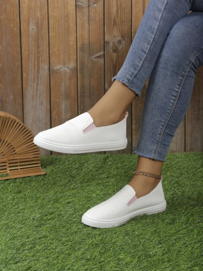 Royalfashion Pantofi slip-on perforați pentru femei Eppes
