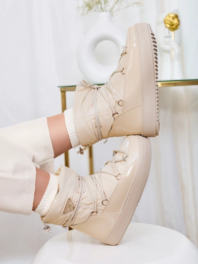 Royalfashion Cizme de damă slip-on a'la cizme de zăpadă în bej Vevnose