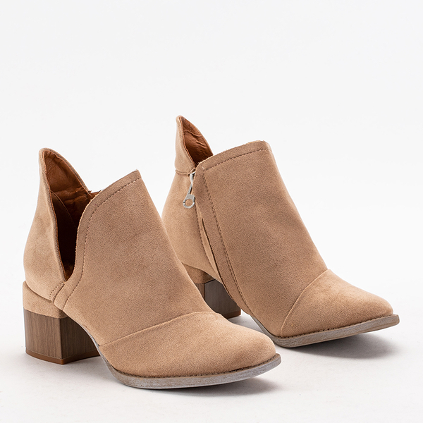 Cizme de damă de culoare maro deschis pe stâlp Karela - Încălțăminte