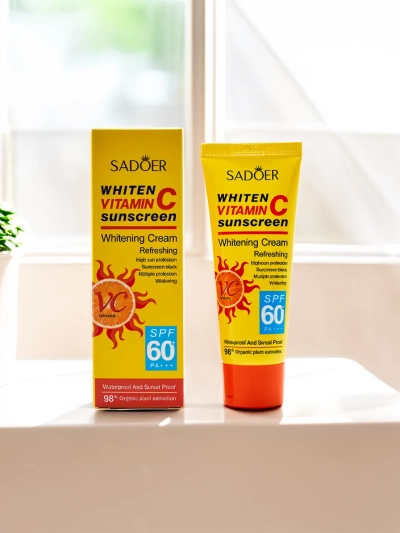 Sadoer Cremă de protecție solară cu Vitamina C 60 SPF 150ml