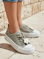 Gri deschis || szary