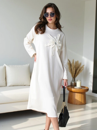 Rochie midi oversized din material Royalfashion pentru femei cu o floare