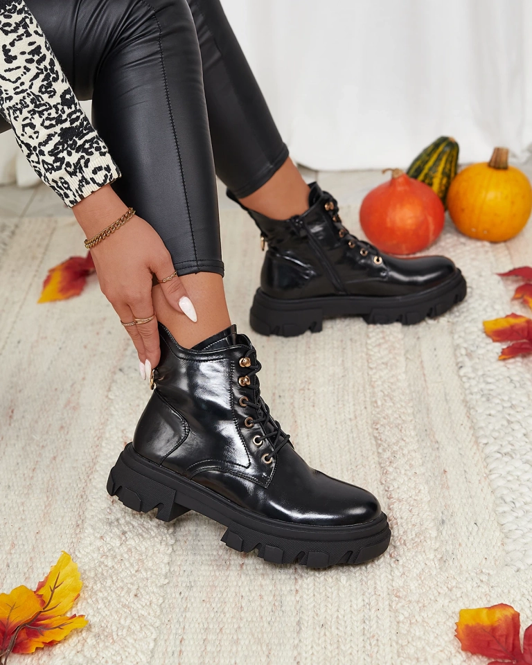 Royalfashion Cizme de trapper izolate din piele ecologică neagră pentru femei Selori