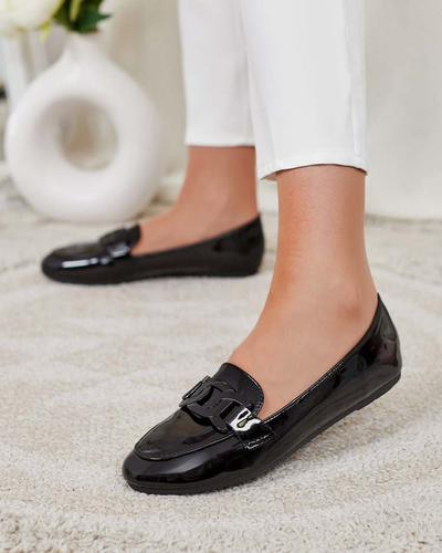 Mocasini lăcuiți de damă cu ornament în negru- Încălțăminte
