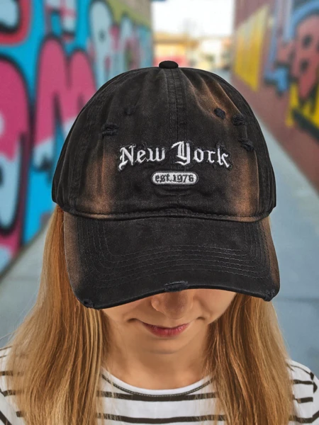 Royalfashion New York 1976 Distressed Cap