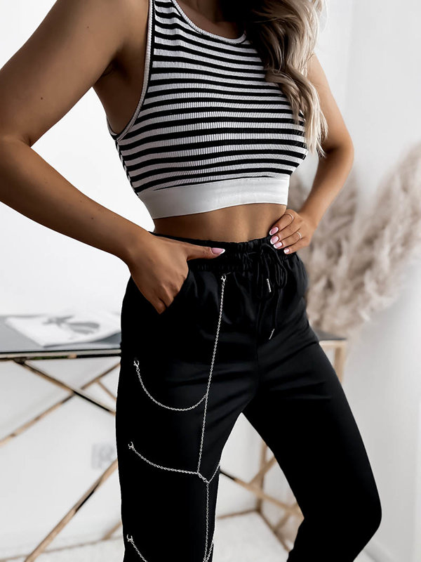 Pantaloni de trening negri pentru femei - Îmbrăcăminte