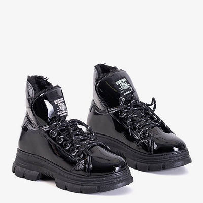 Cizme de damă lacuite negre de la Rostorie - Încălțăminte