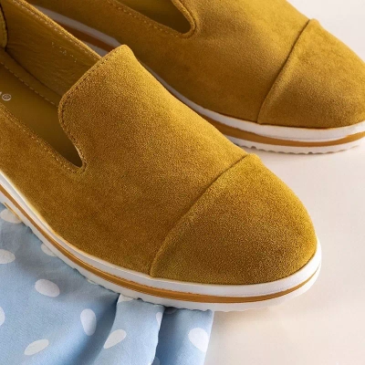 OUTLET Mocasini galbeni dama pe pană joasă Dardariel - Pantofi
