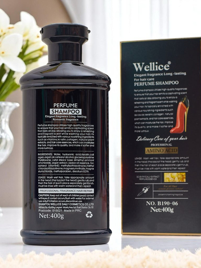 Șampon de păr parfumat Wellice cu keratină netezește și hidratează